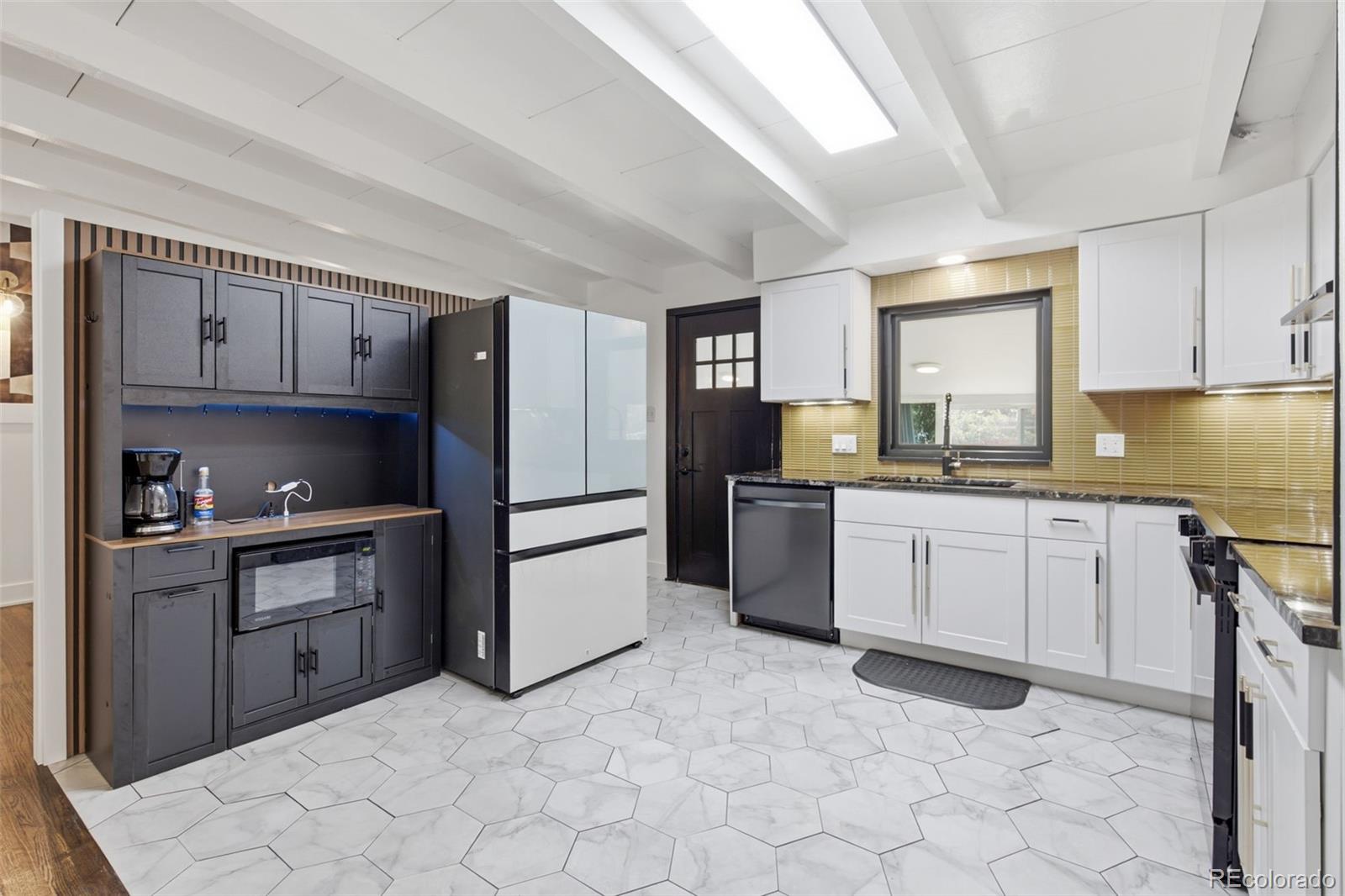MLS Image #15 for 6139 s broadway ,littleton, Colorado