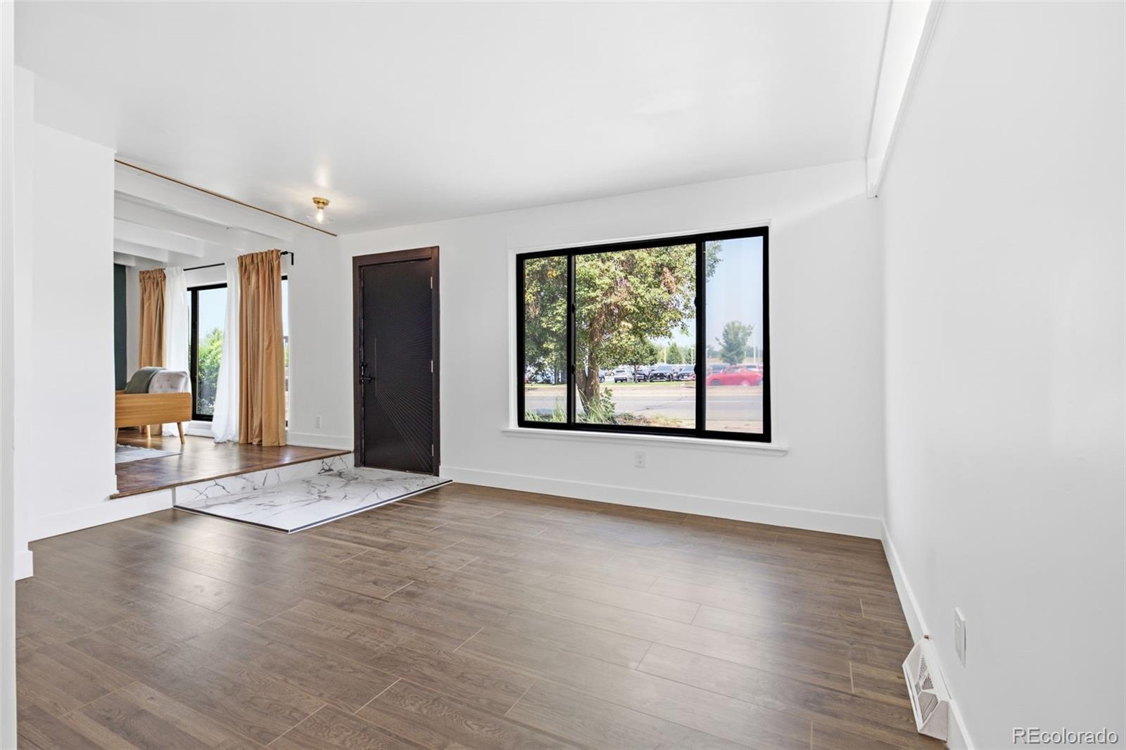 MLS Image #3 for 6139 s broadway ,littleton, Colorado