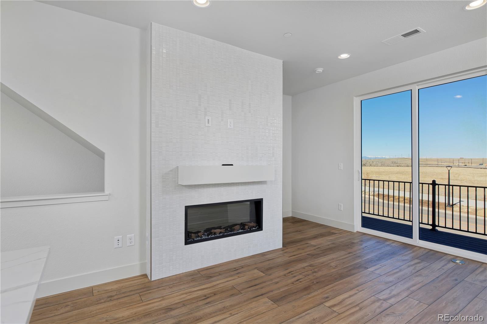 MLS Image #4 for 3119 w bates avenue,denver, Colorado