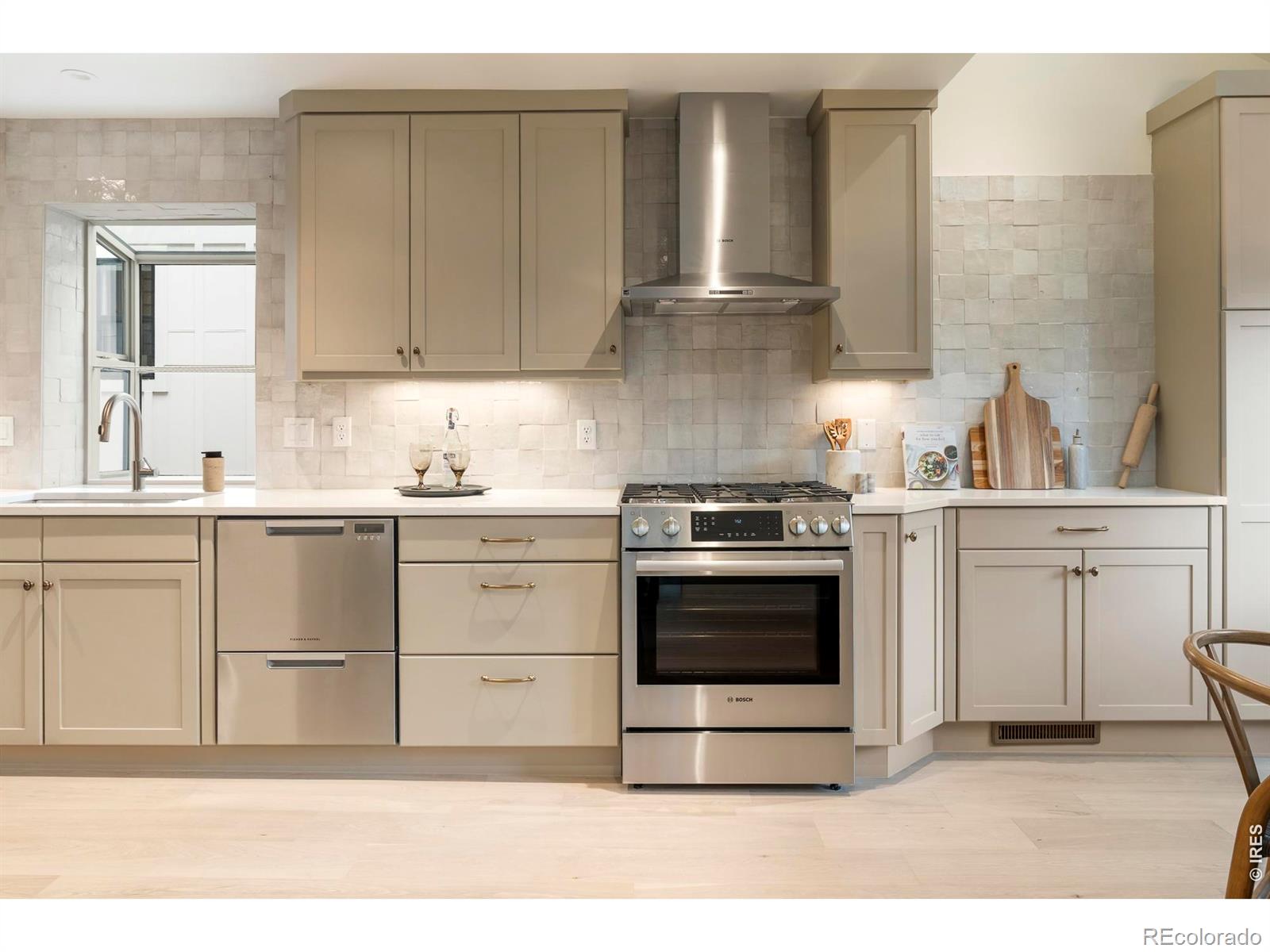 MLS Image #4 for 7134  cedarwood circle,boulder, Colorado