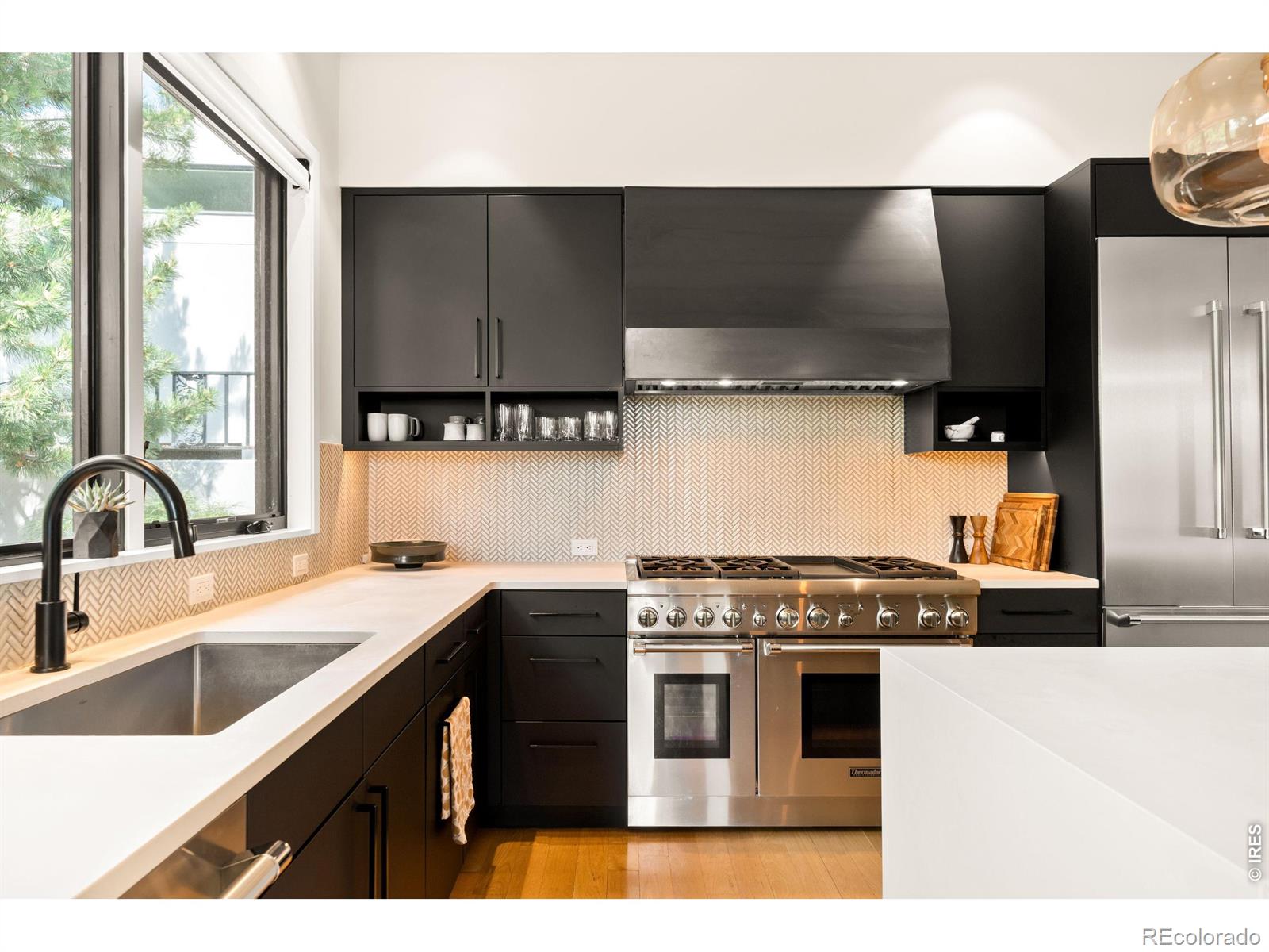 MLS Image #13 for 2550  balsam drive,boulder, Colorado