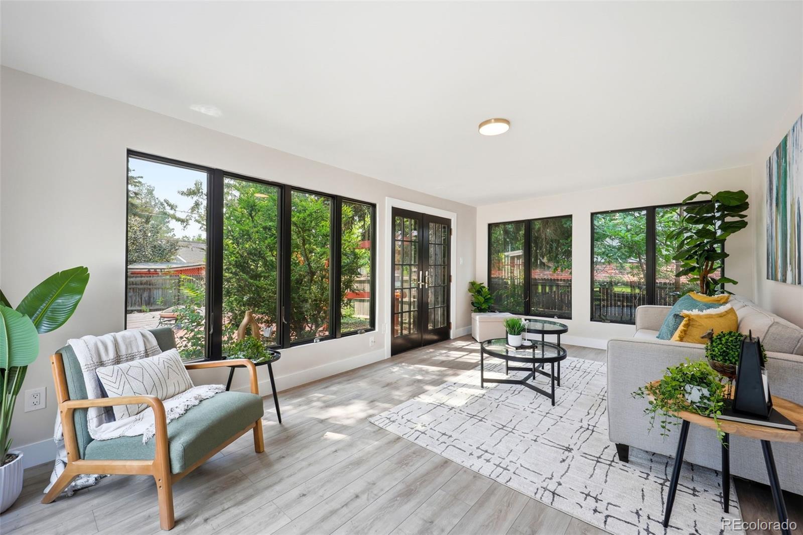MLS Image #10 for 3831 s hillcrest drive,denver, Colorado