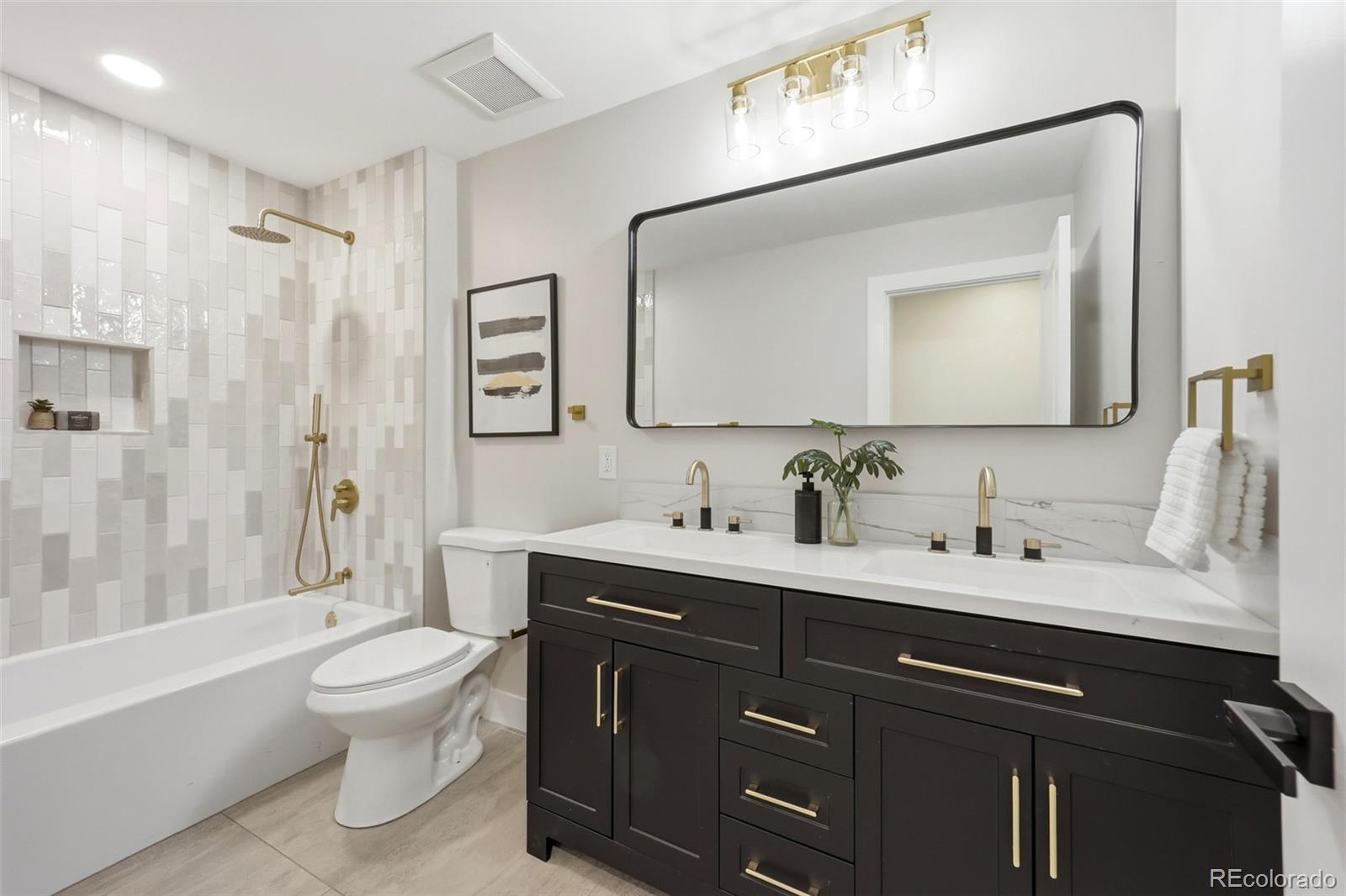 MLS Image #20 for 3831 s hillcrest drive,denver, Colorado