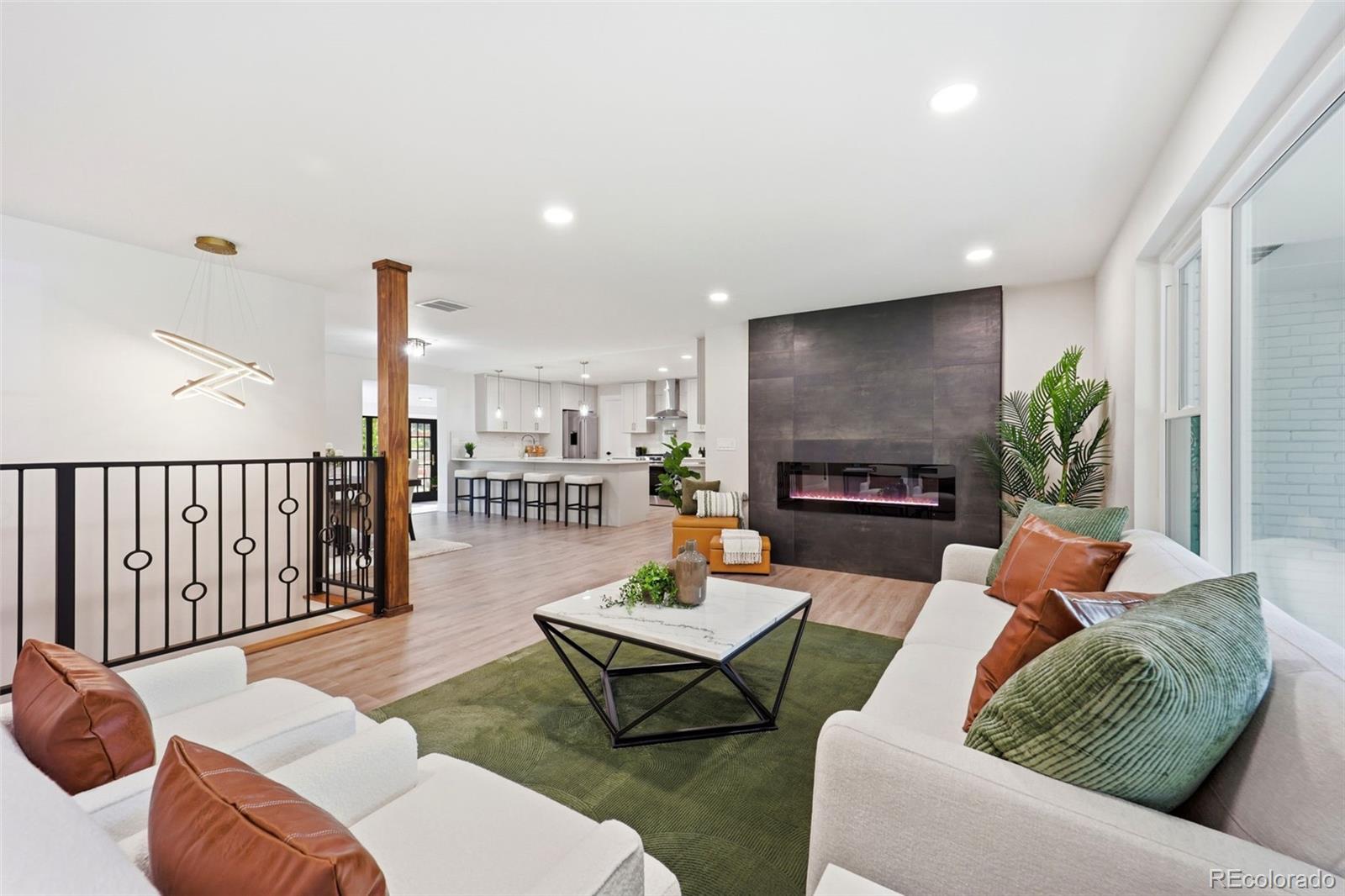 MLS Image #3 for 3831 s hillcrest drive,denver, Colorado