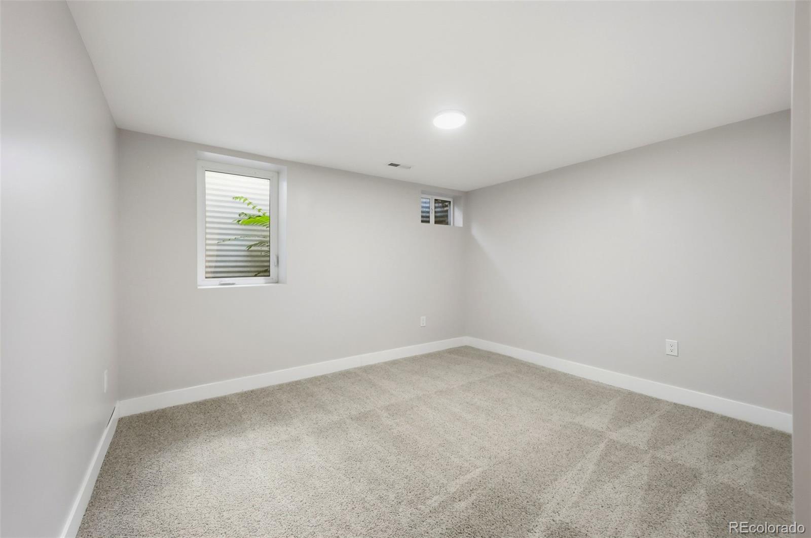 MLS Image #34 for 3831 s hillcrest drive,denver, Colorado