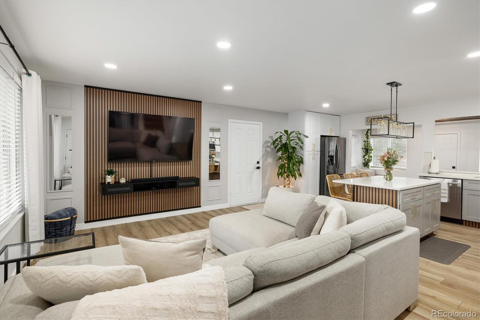 MLS Image #3 for 8790  lamar drive,arvada, Colorado