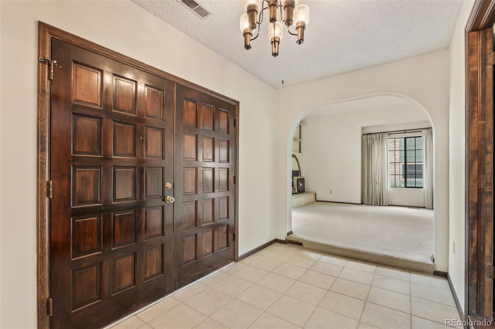 MLS Image #3 for 181  del oro circle,colorado springs, Colorado