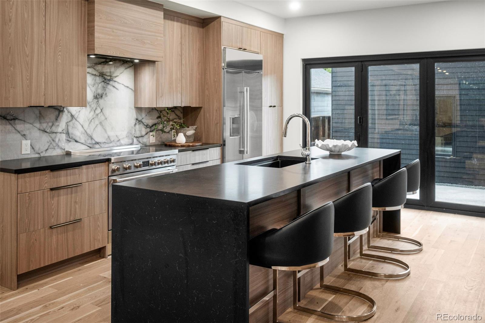 MLS Image #12 for 1448  stuart street,denver, Colorado