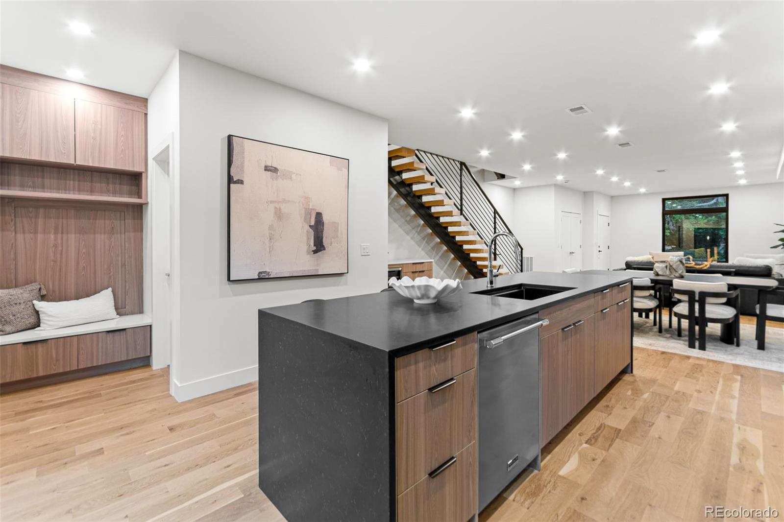 MLS Image #15 for 1448  stuart street,denver, Colorado