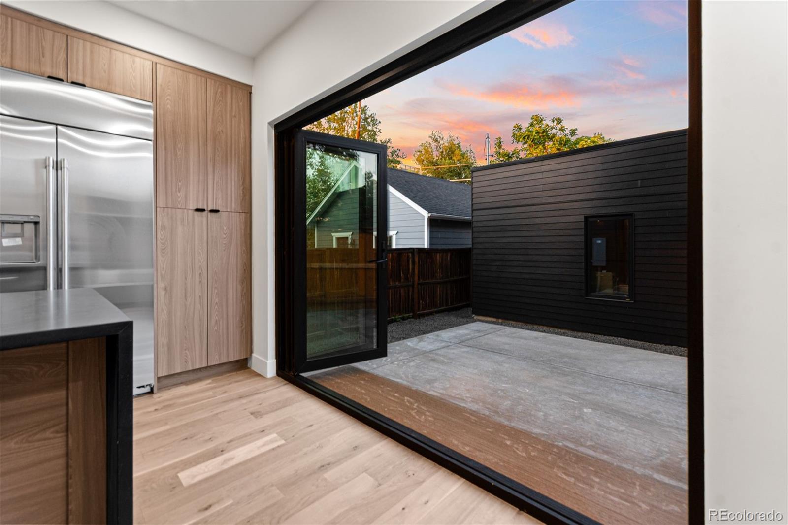 MLS Image #19 for 1448  stuart street,denver, Colorado