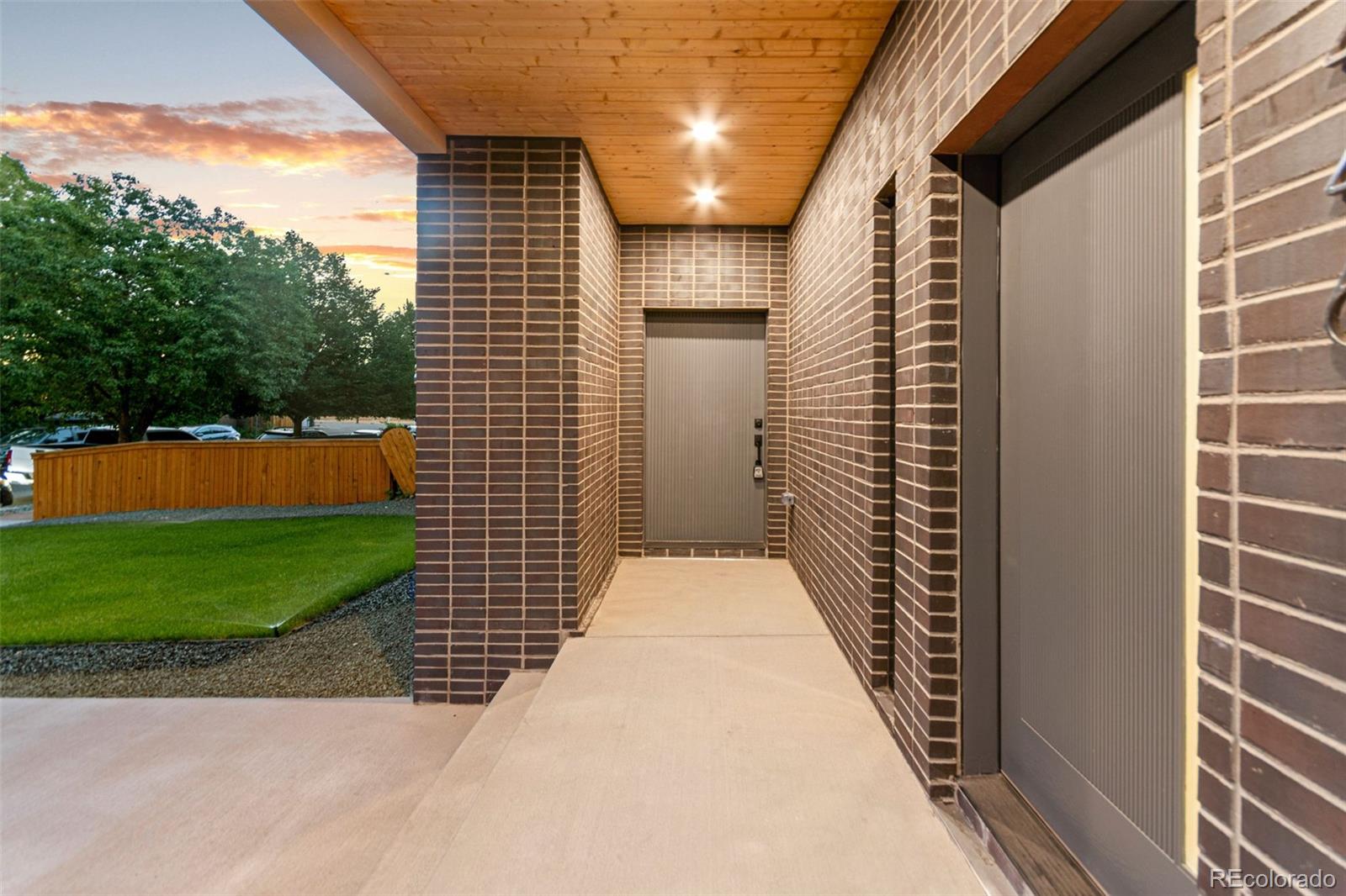 MLS Image #2 for 1448  stuart street,denver, Colorado