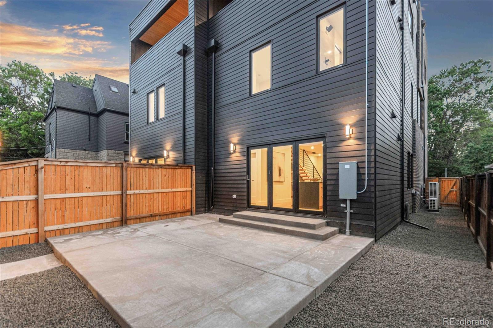 MLS Image #22 for 1448  stuart street,denver, Colorado