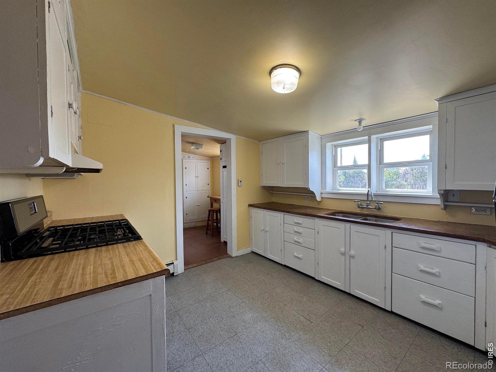 MLS Image #6 for 648  harrison street,walden, Colorado