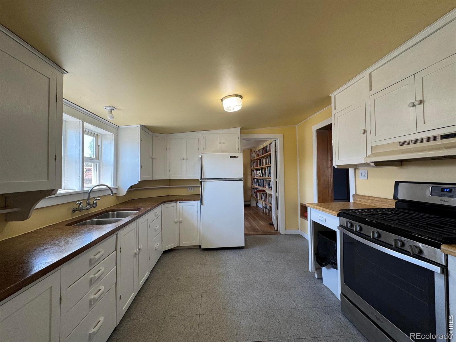 MLS Image #9 for 648  harrison street,walden, Colorado