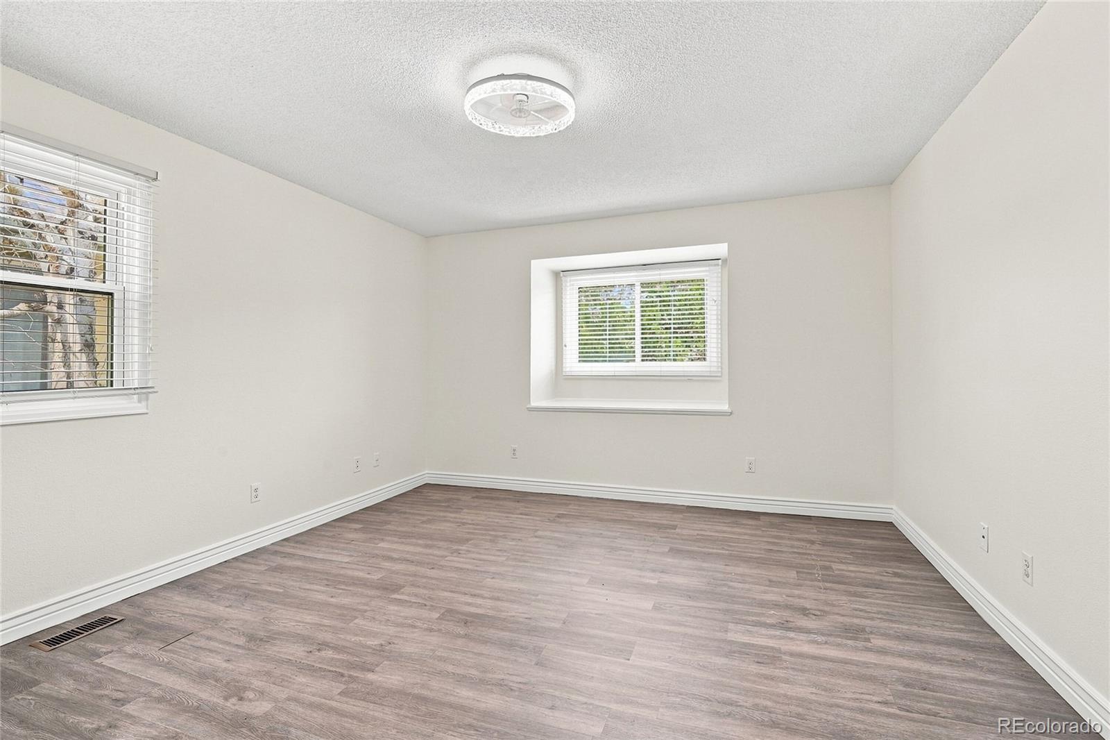 MLS Image #18 for 18290 e harvard place,aurora, Colorado