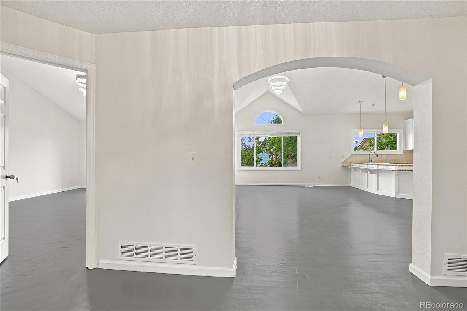 MLS Image #5 for 18290 e harvard place,aurora, Colorado