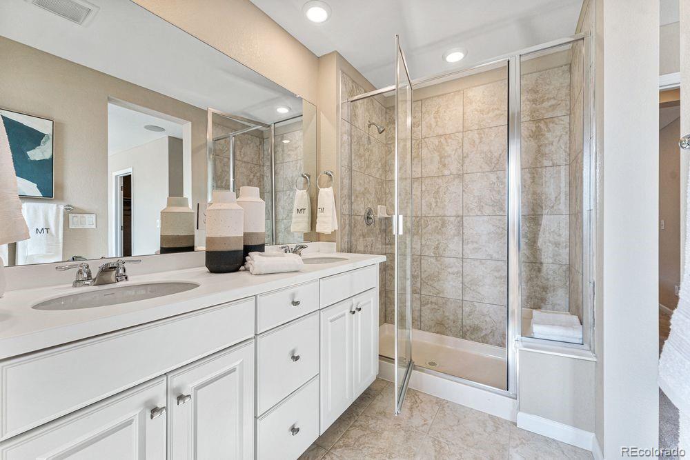 MLS Image #4 for 23722 e 33rd place,aurora, Colorado