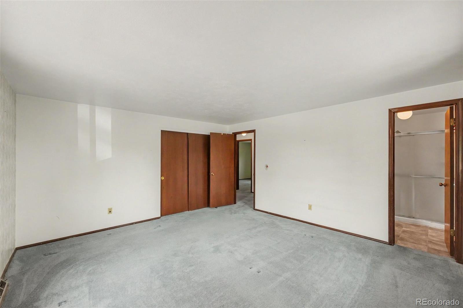 MLS Image #13 for 3962 s quebec street,denver, Colorado