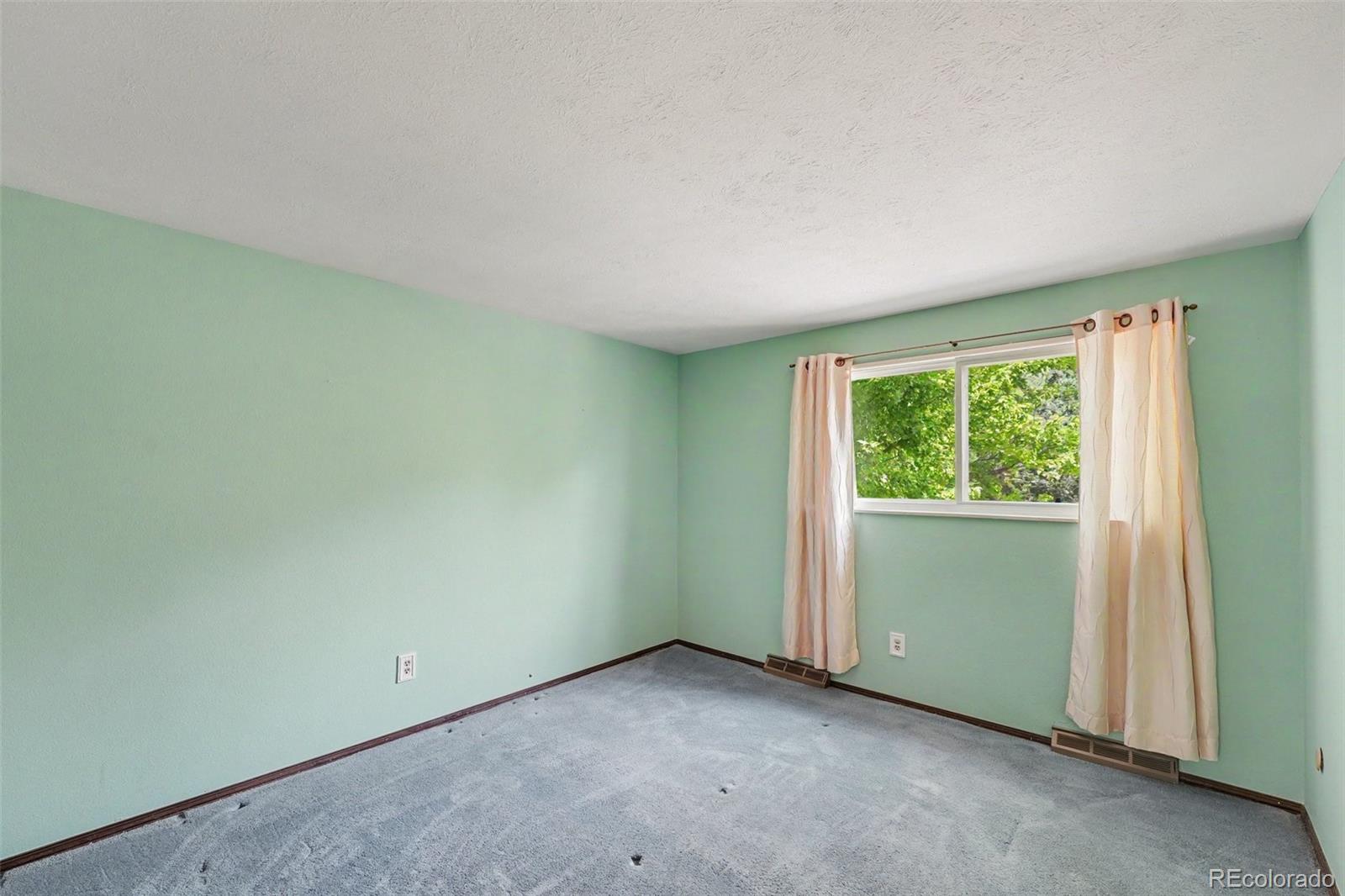 MLS Image #17 for 3962 s quebec street,denver, Colorado