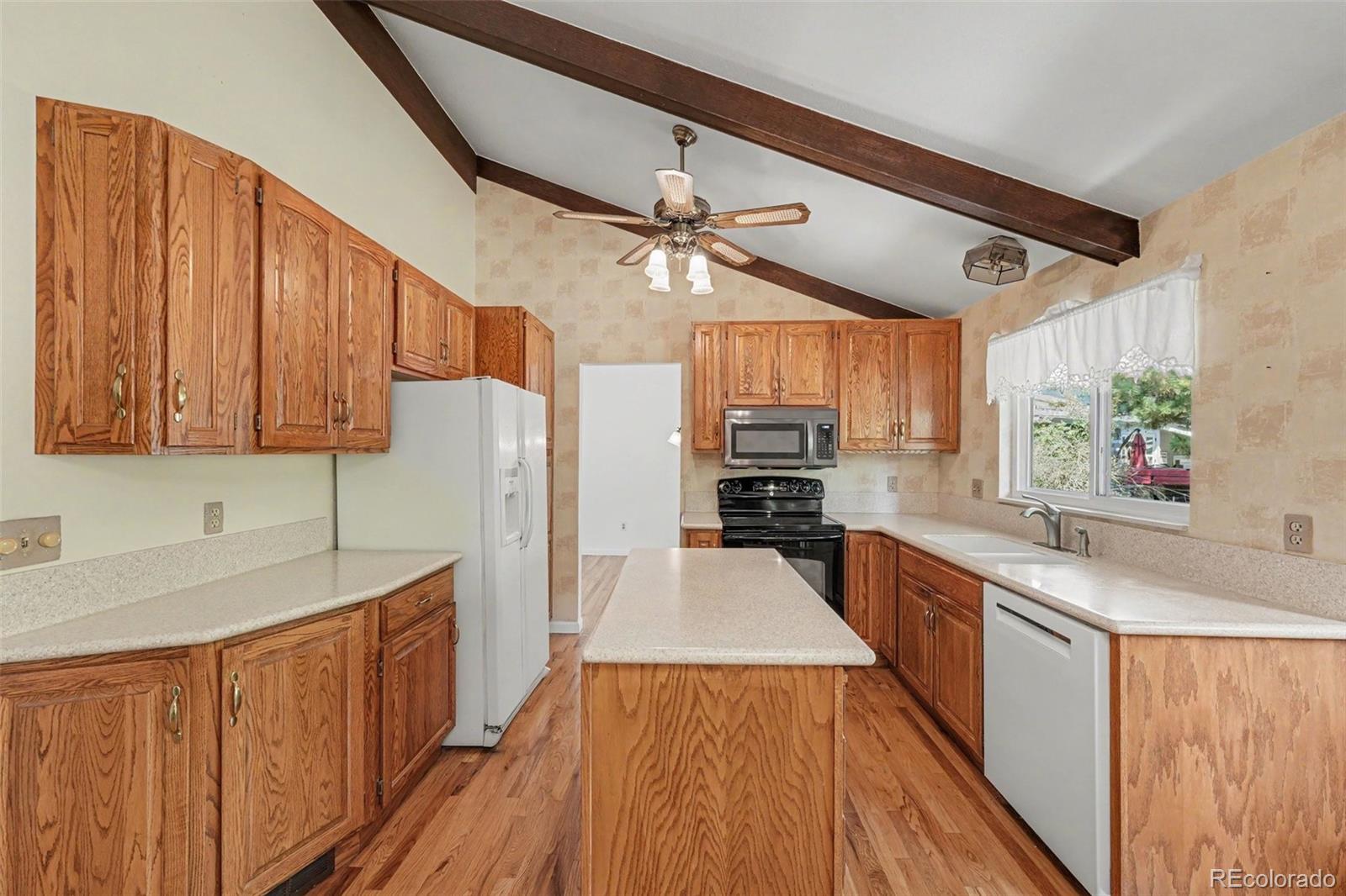 MLS Image #7 for 3962 s quebec street,denver, Colorado
