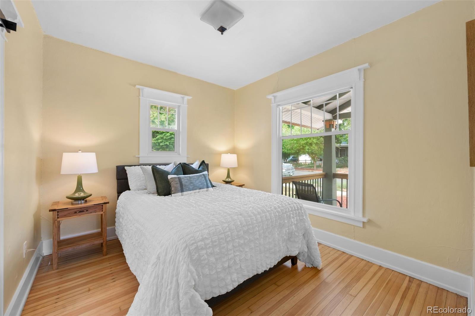 MLS Image #18 for 2861 s lincoln street,englewood, Colorado