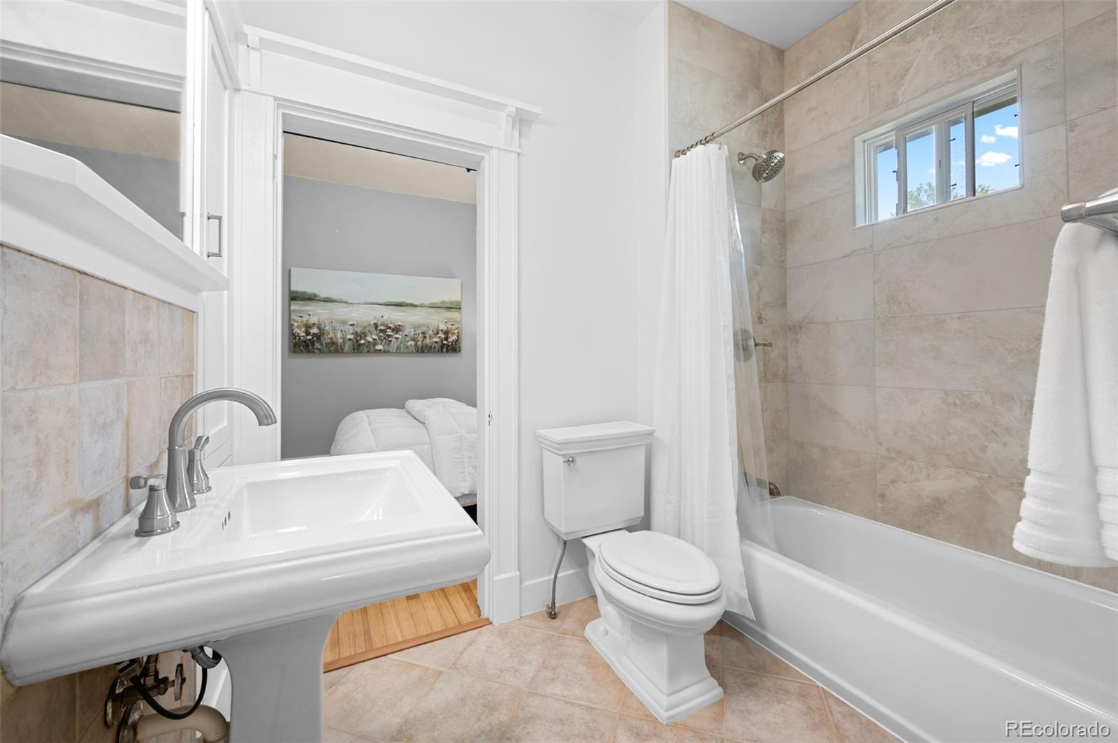 MLS Image #20 for 2861 s lincoln street,englewood, Colorado