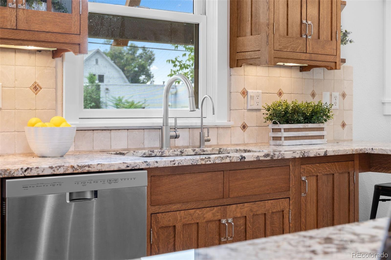 MLS Image #26 for 2861 s lincoln street,englewood, Colorado