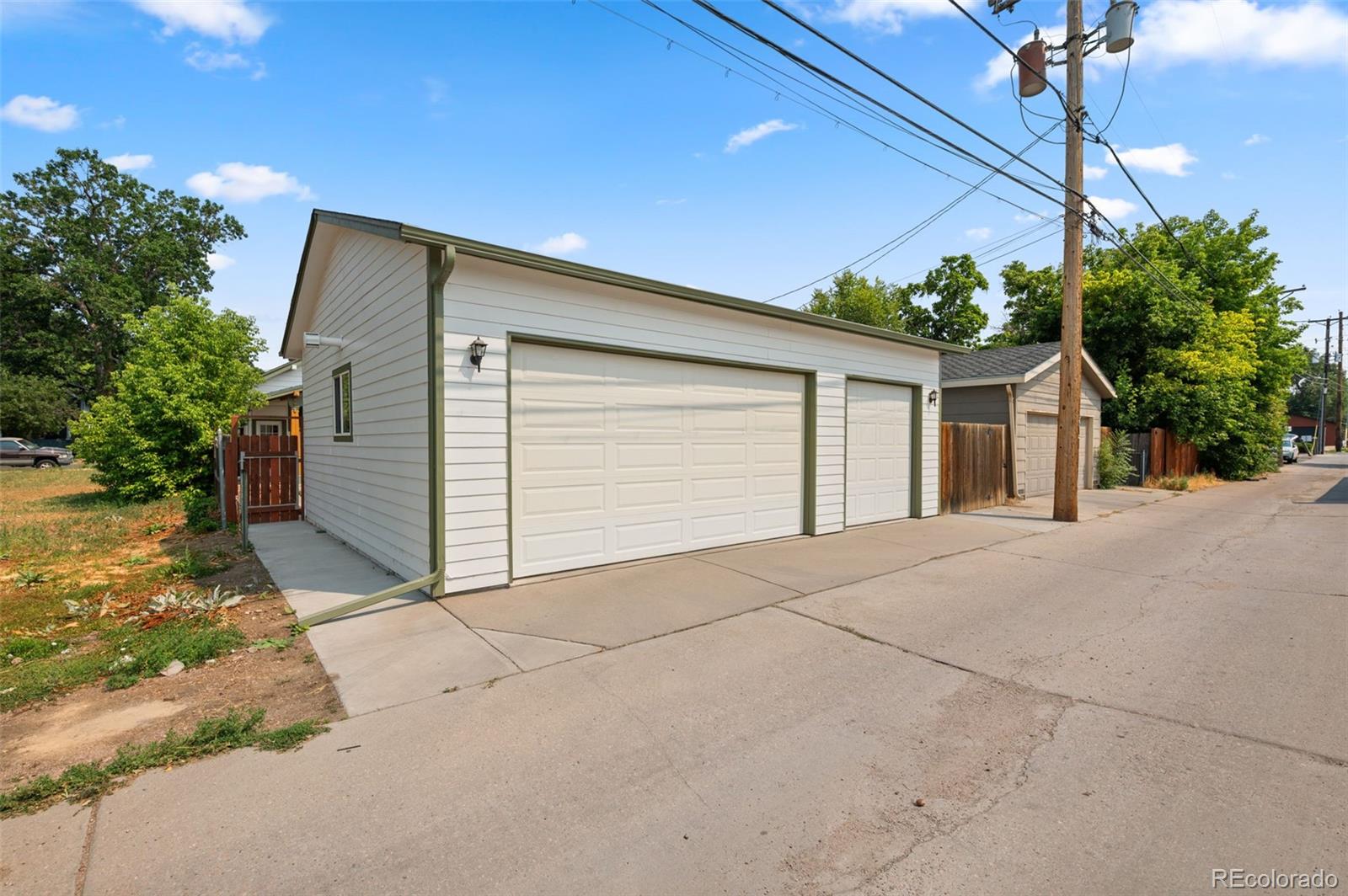 MLS Image #38 for 2861 s lincoln street,englewood, Colorado