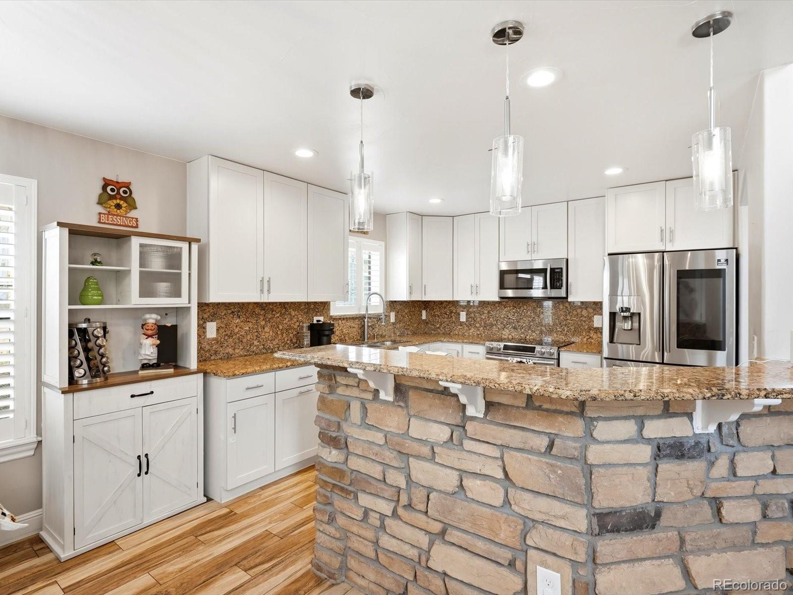 MLS Image #15 for 3381 s clay street,englewood, Colorado