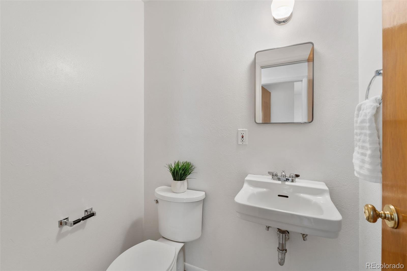 MLS Image #25 for 2616 e san miguel street,colorado springs, Colorado