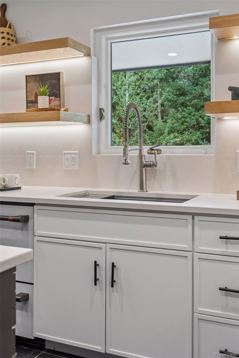 MLS Image #15 for 9591 e orchard drive,englewood, Colorado