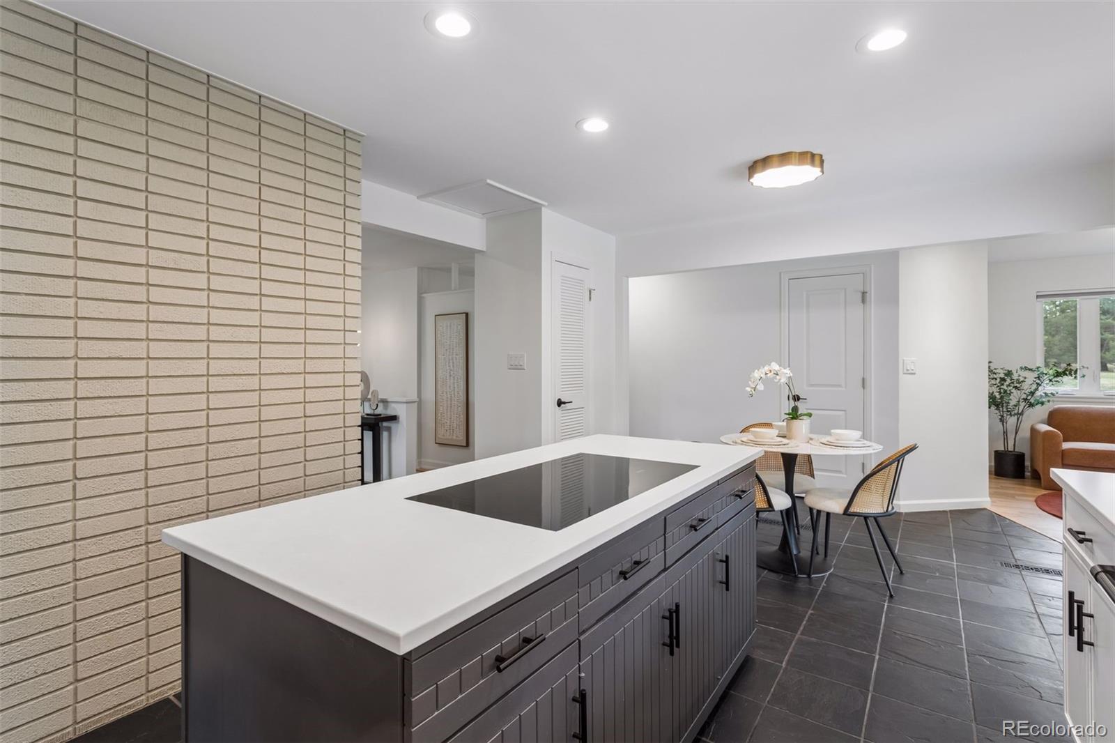 MLS Image #17 for 9591 e orchard drive,englewood, Colorado