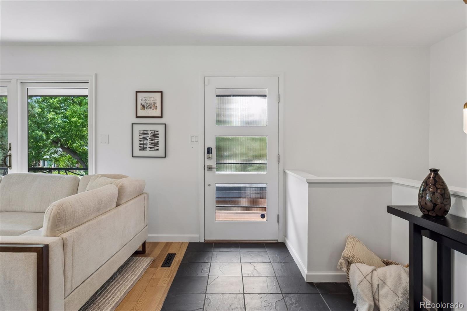 MLS Image #3 for 9591 e orchard drive,englewood, Colorado