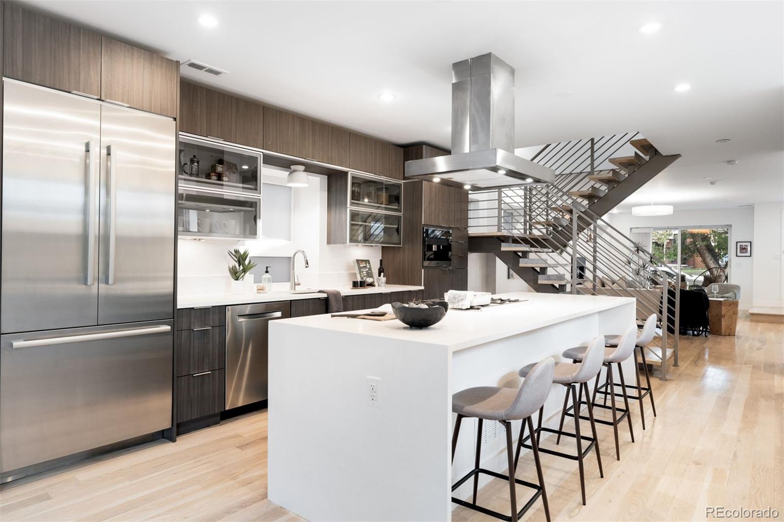 MLS Image #11 for 2031 w 35th avenue,denver, Colorado