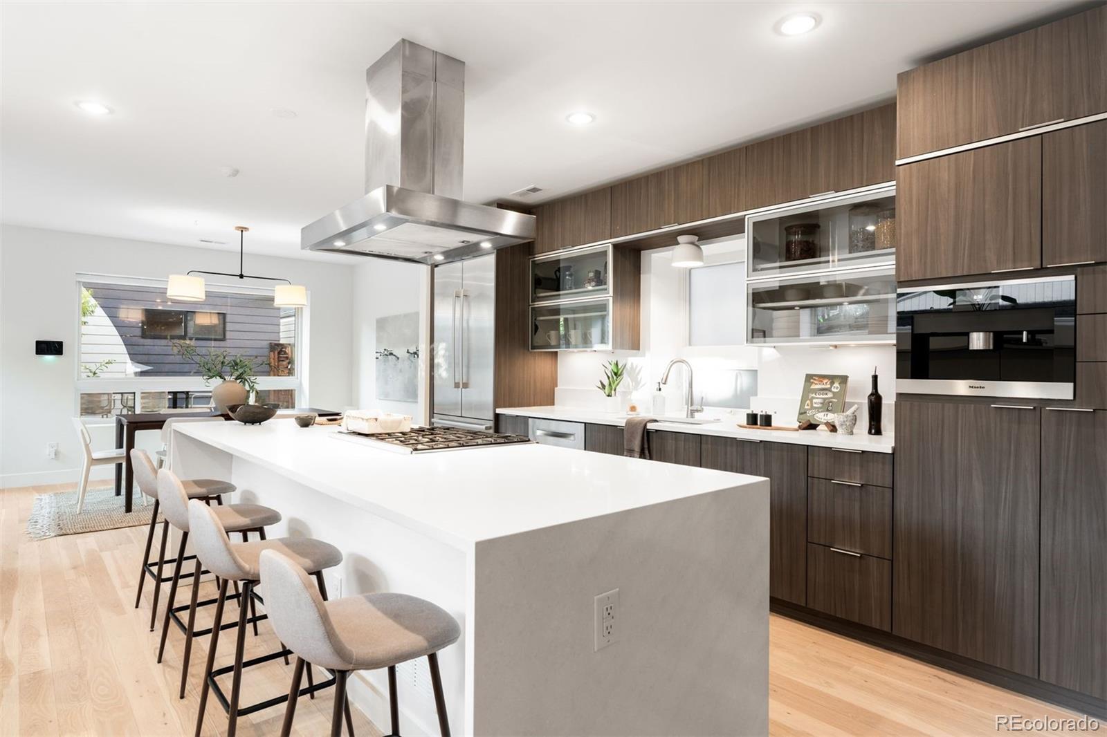 MLS Image #8 for 2031 w 35th avenue,denver, Colorado
