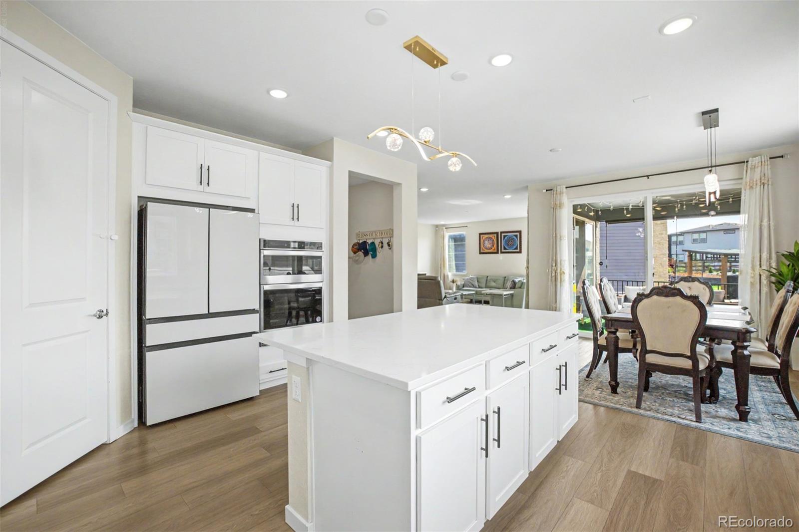 MLS Image #17 for 23933 e 39th avenue,aurora, Colorado