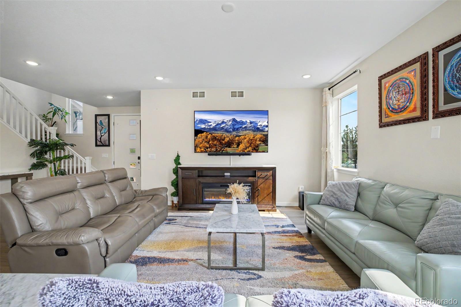 MLS Image #9 for 23933 e 39th avenue,aurora, Colorado