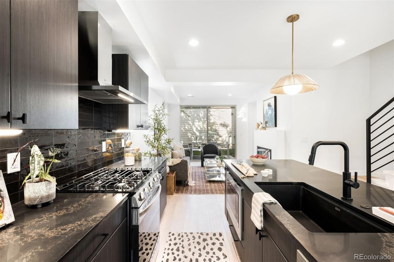 MLS Image #8 for 1391 n jersey street,denver, Colorado