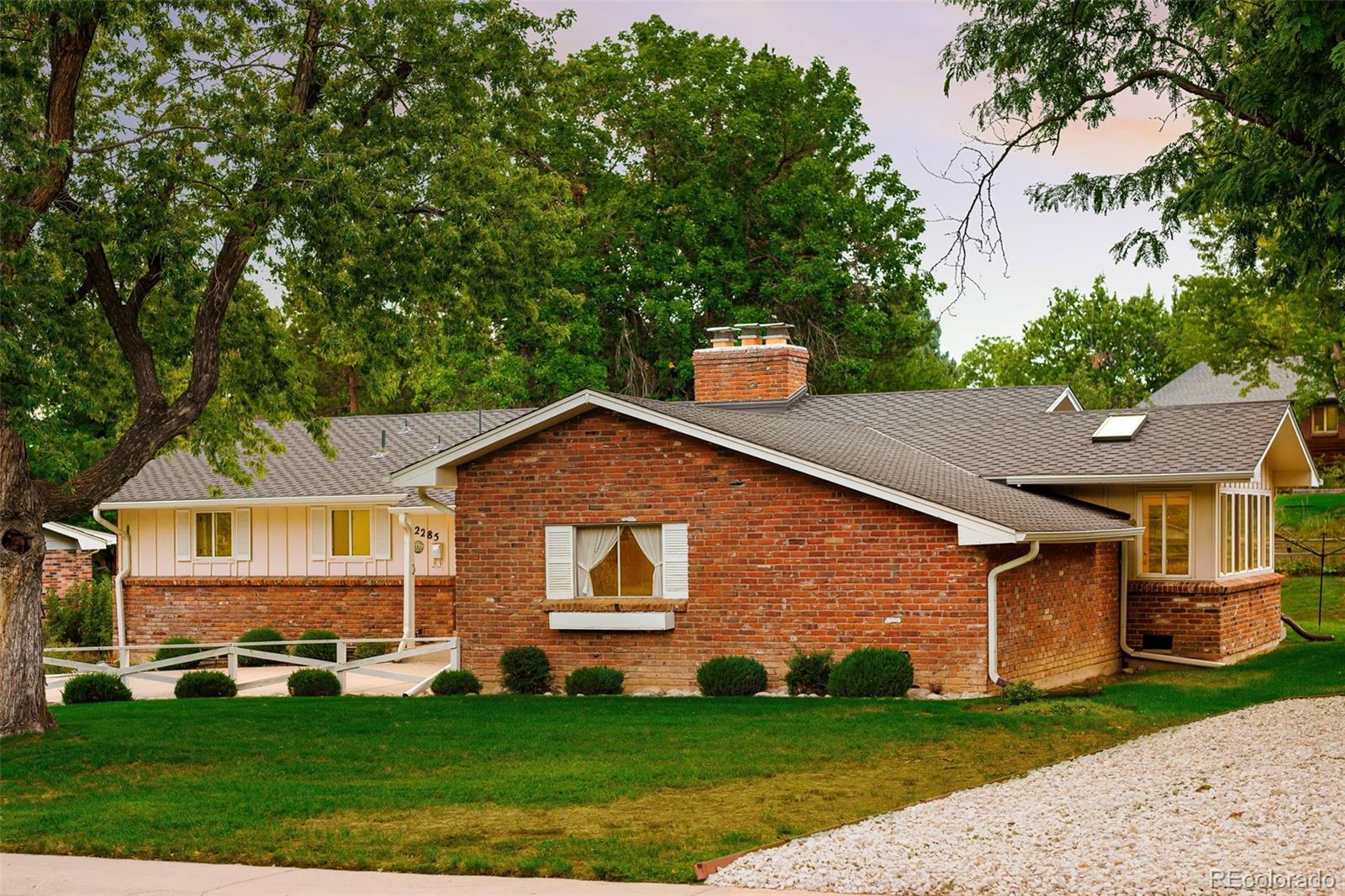 MLS Image #2 for 2285 w davies avenue,littleton, Colorado