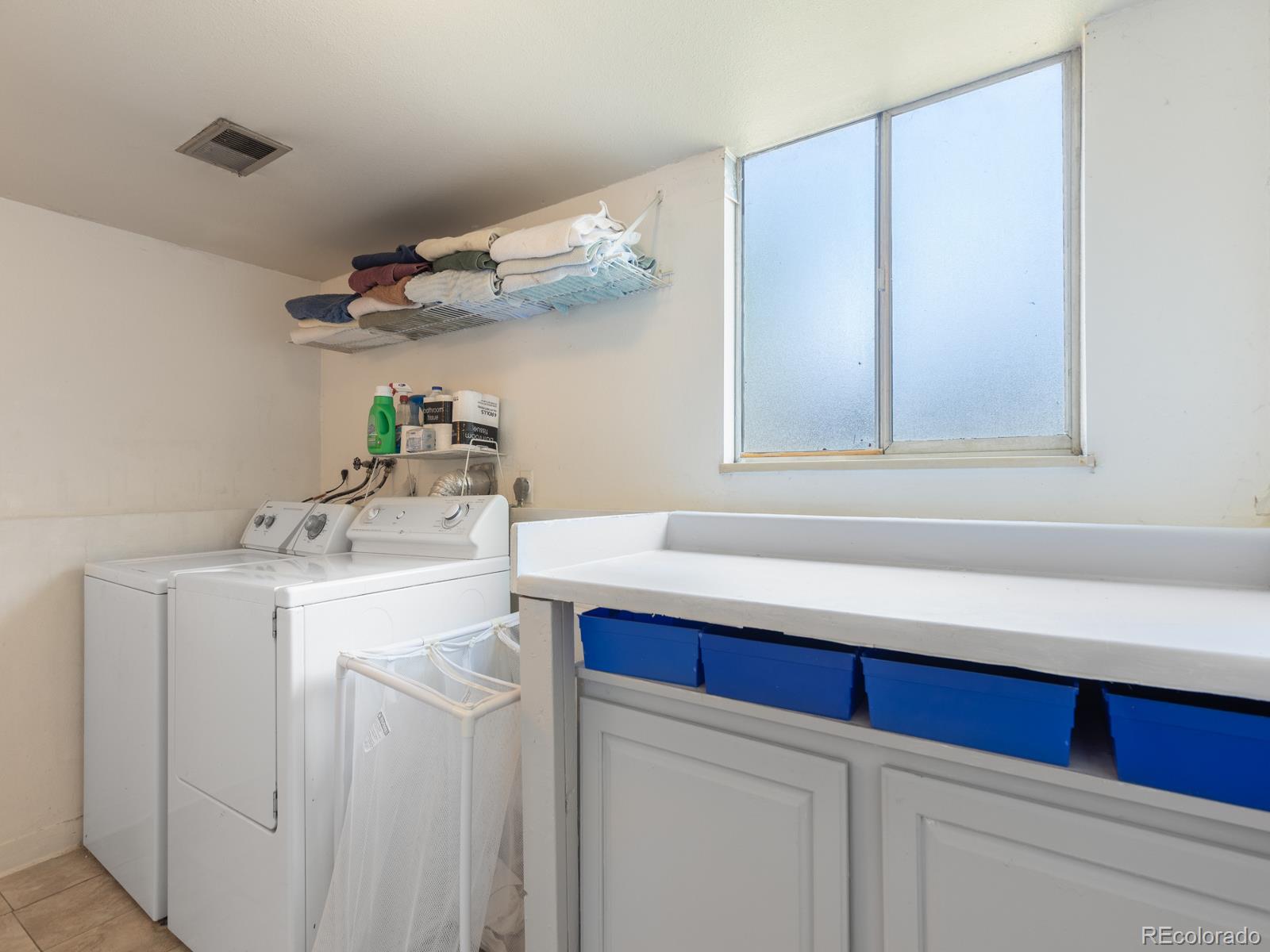 MLS Image #11 for 963 e 7th avenue,broomfield, Colorado