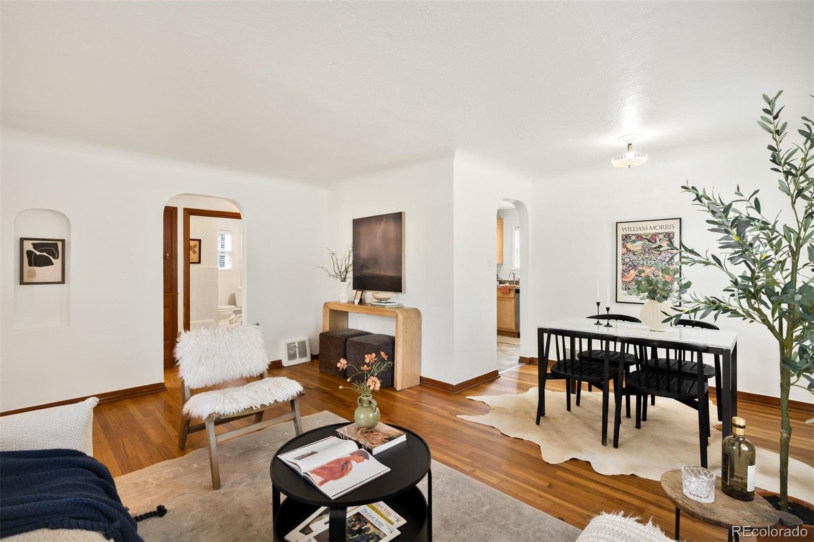 MLS Image #5 for 2201 s franklin street,denver, Colorado