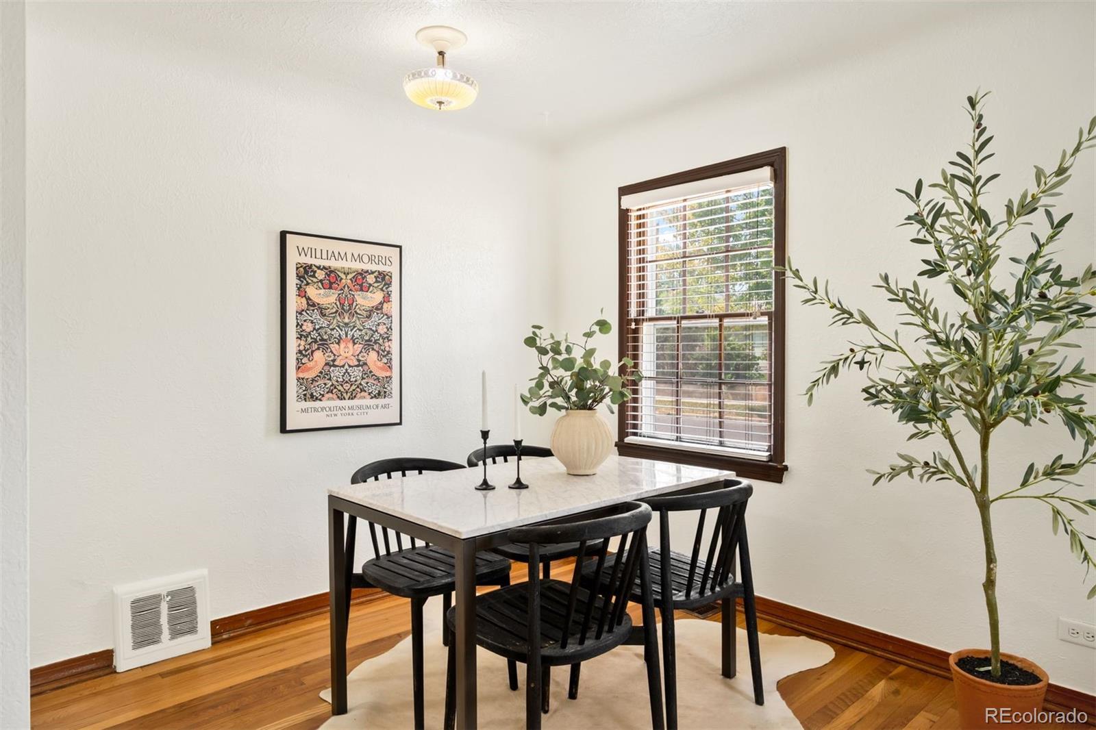 MLS Image #6 for 2201 s franklin street,denver, Colorado