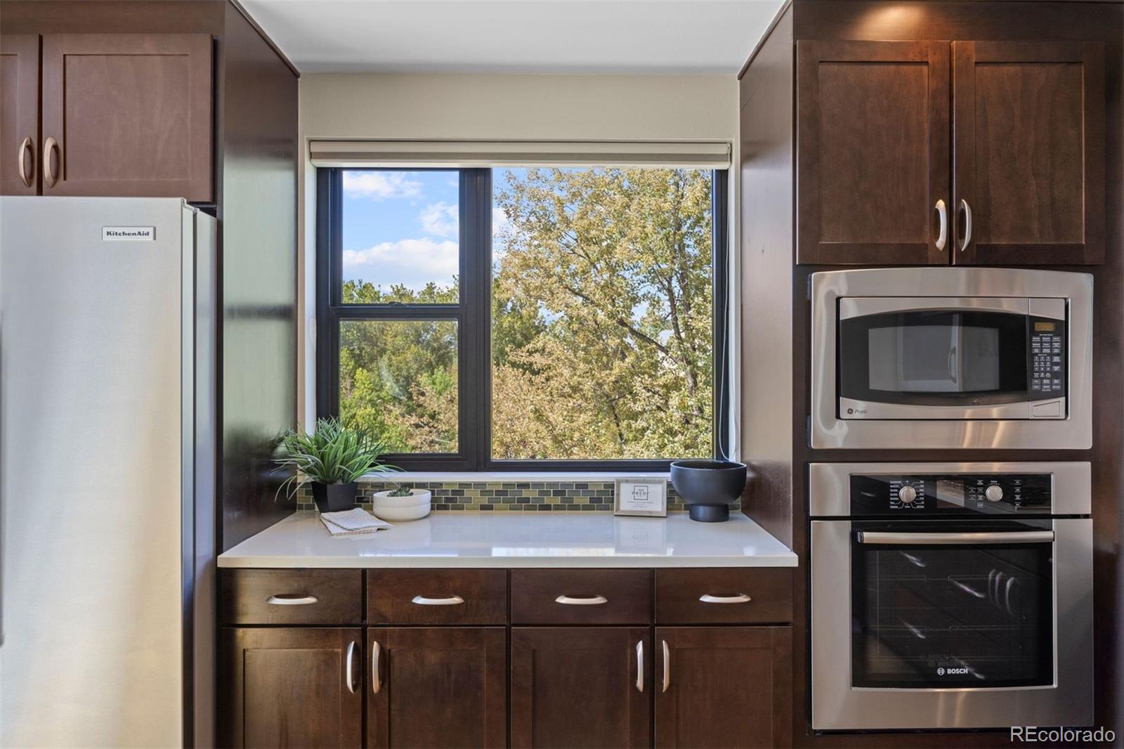 MLS Image #10 for 360 s lafayette street,denver, Colorado