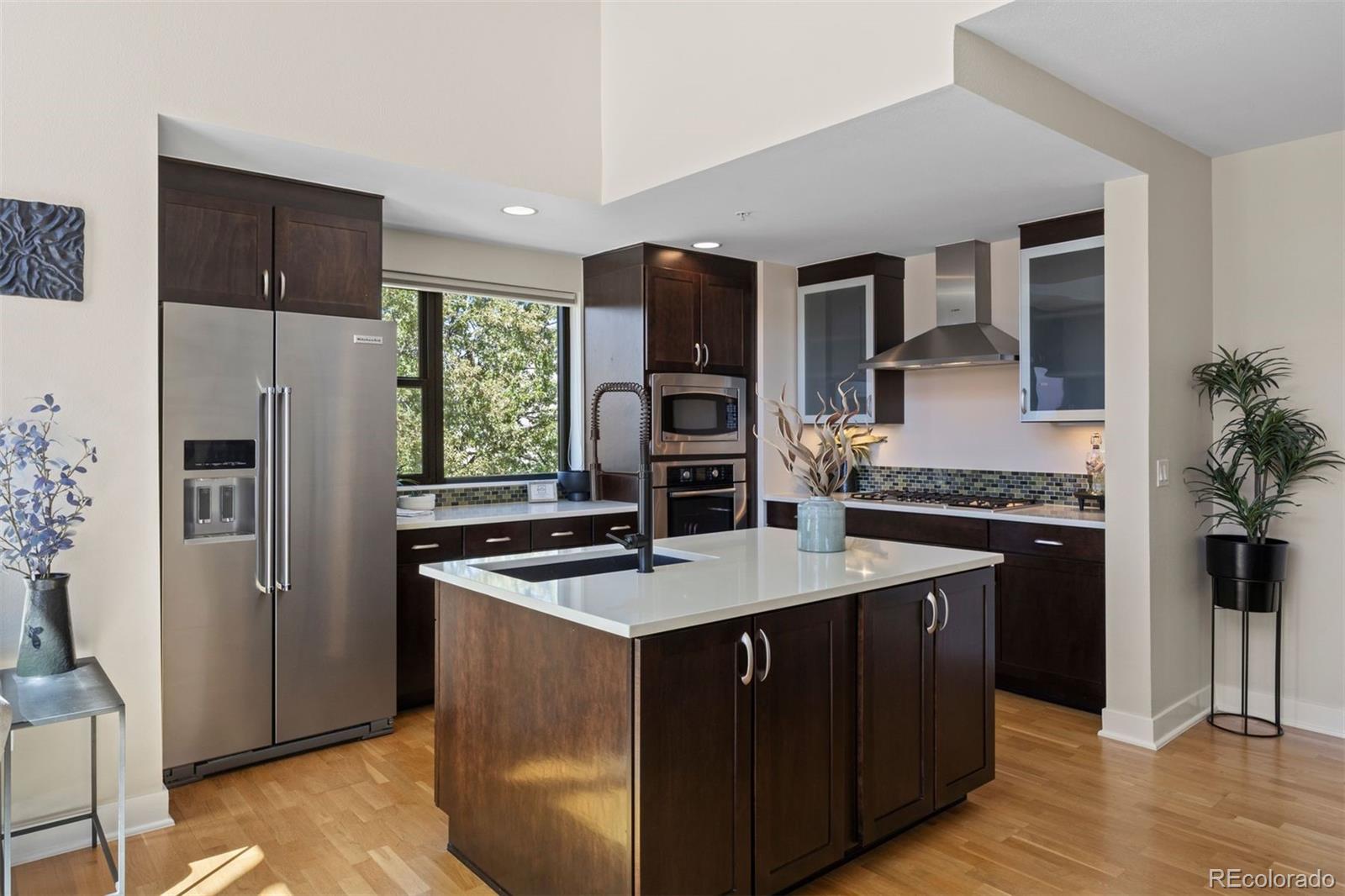 MLS Image #4 for 360 s lafayette street,denver, Colorado
