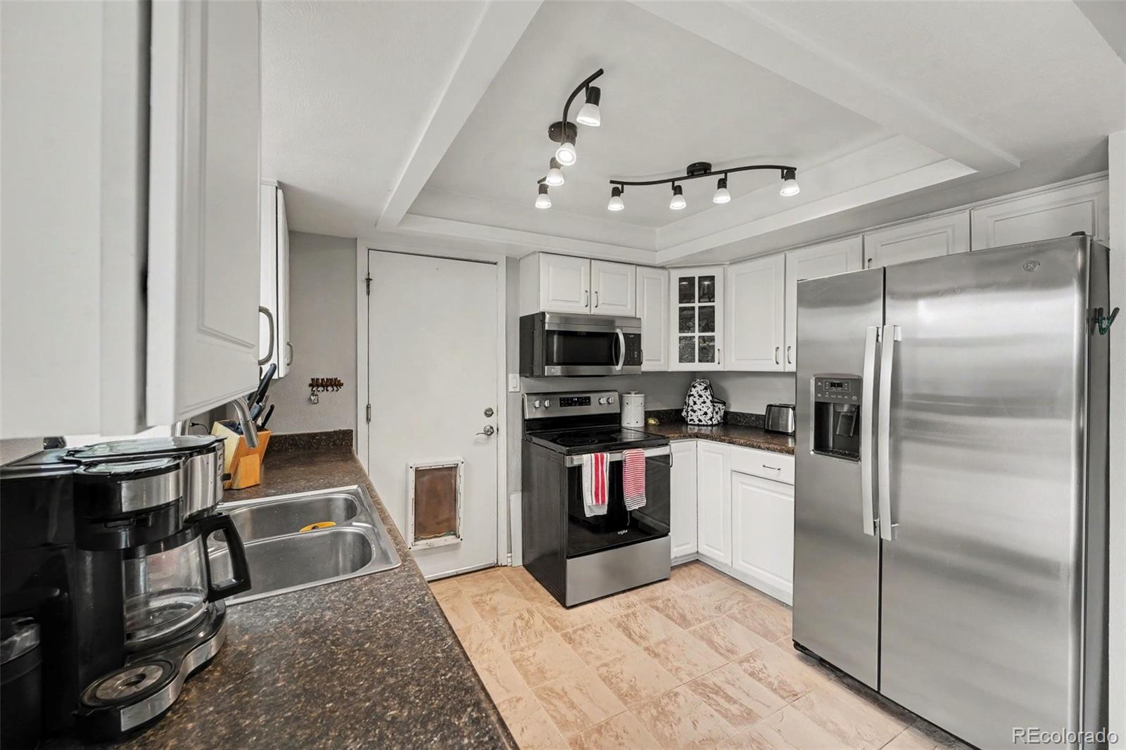 MLS Image #5 for 5600 s queen street,littleton, Colorado