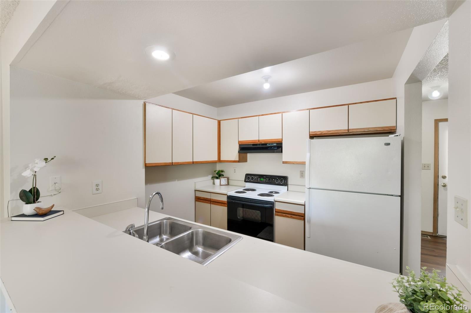 MLS Image #5 for 2393  lexington village lane,colorado springs, Colorado
