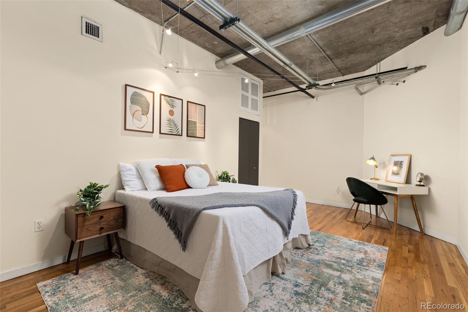 MLS Image #17 for 2020  arapahoe street,denver, Colorado