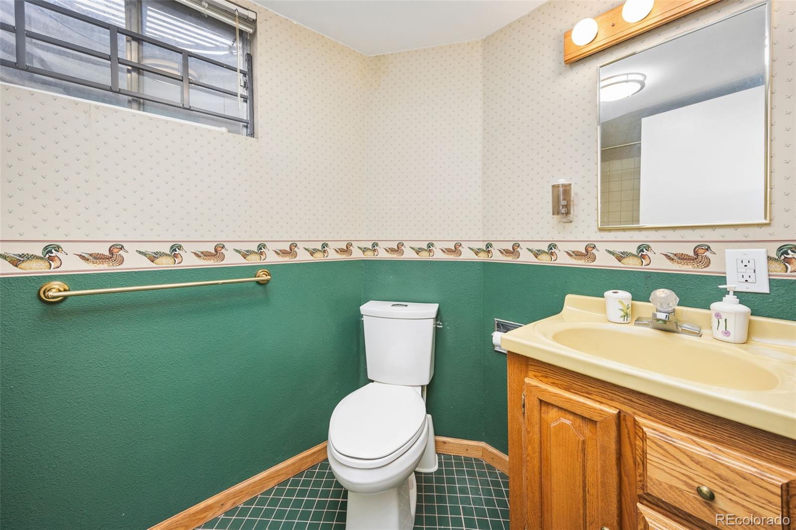 MLS Image #22 for 4070 s willow way,denver, Colorado