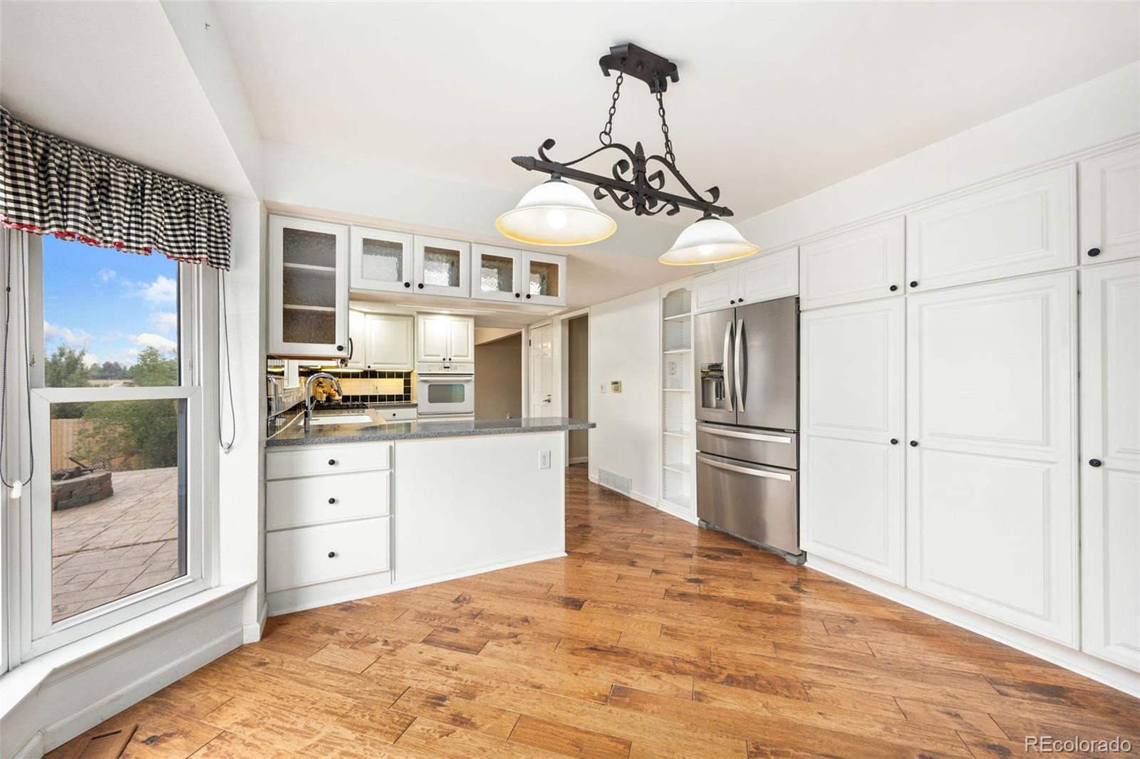 MLS Image #7 for 4070 s willow way,denver, Colorado