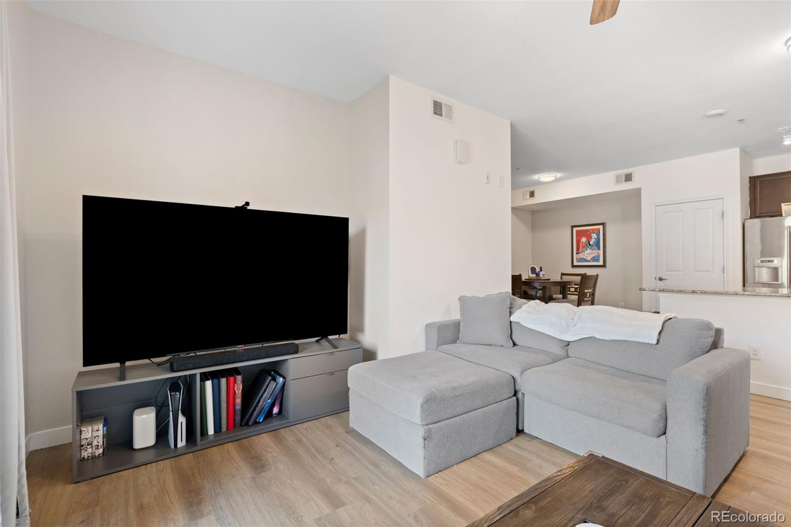 MLS Image #3 for 10052 w ute place 206,littleton, Colorado